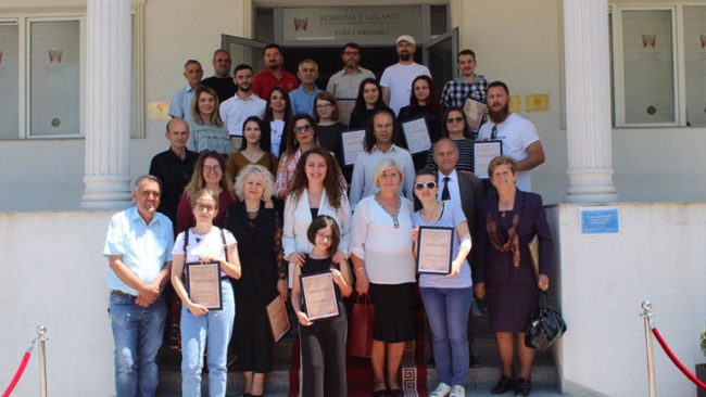 Shpërblehen më të dalluarit në kulturë, rini, sport, art muzikor, art letrar dhe art vizuel