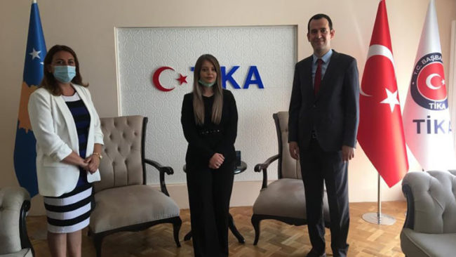Drejtoresha e Shëndësisë dhe Mirëqenies Sociale takon përfaqësuesin e Agjencisë turke TIKA