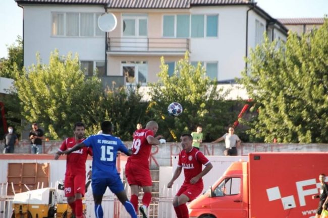 SC Gjilani triumfon ndaj Prishtinës, ndeshje e tensionuar dhe me ndërhyrje policore