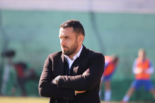Trajneri i Dritës flet për ‘sherrin’ para ndeshjes, sqaron situatën me futbollistin Leci