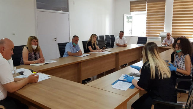 Diskutojnë për çështjen e edukimit gjithëpërfshirës të fëmijëve me aftësi të kufizuara