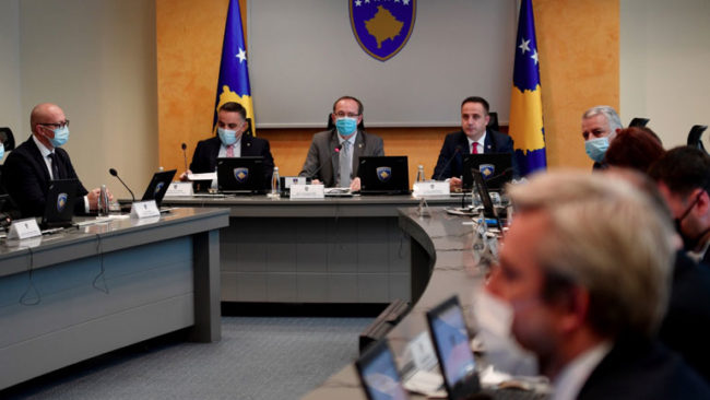 Qeveria e Kosovës ka miratuar masat e reja për parandalimin e virusit COVID-19