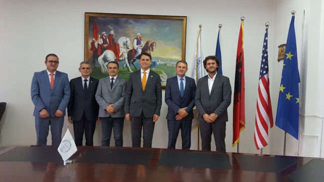 Konferenca e Rektorëve shqyrtoi procesin e fillimit të vitit të ri akademik