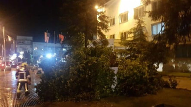 Stuhia e shiut në Gjilan, intervenime të domosdoshme në disa lokacione (FOTO)