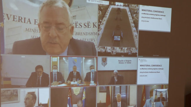 Ministri Veliu mori pjesë në Konferencën Ministrore për luftimin e migrimit të parregullt përgjatë rrugës së Mesdheut Lindor
