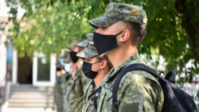 Dymbëdhjetë infermierë të trajnuar nga FSK, i bashkohen QKUK-së për të ndihmuar pacientët me COVID-19