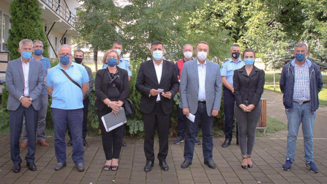 Kryetari Lutfi Haziri kërkon nga gjilanasit t’i respektojnë masat anti-COVID-19