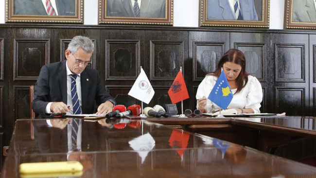MKRS dhe UP nënshkruajnë memorandum për bursa studimi për trashëgiminë kulturore