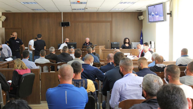 Caktohet masa e paraburgimit ndaj 30 të pandehurve