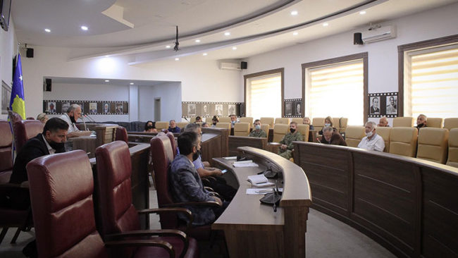 Haziri: Kthimi i nxënësve në shkolla kërkon kujdes më të madh për të menaxhuar situatën
