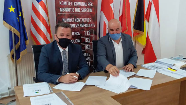 Nënshkruhet marrëveshje bashkëpunimi mes Komunës së Vitisë dhe Fondit të Kosovës për Efiçiencë të Energjisë