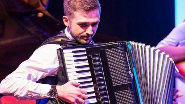 Kush (s)’po e mbanë peng Shkollën e Muzikës në Gjilan?!