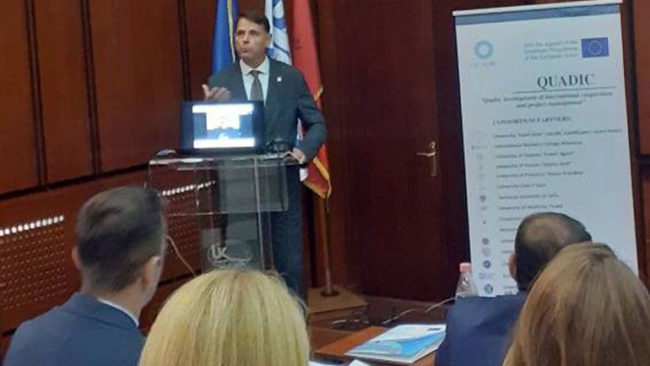 Universiteti “Kadri Zeka” pjesëmarrëse në tryezën e rrumbullakët në Korçë