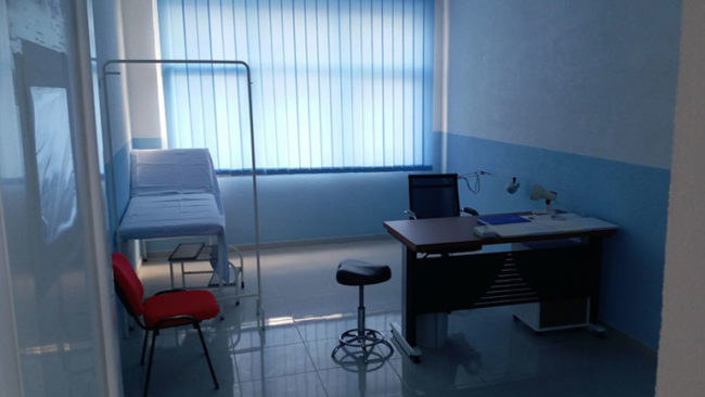 Përurohet ambulanca në fshatin Remnik të Vitisë