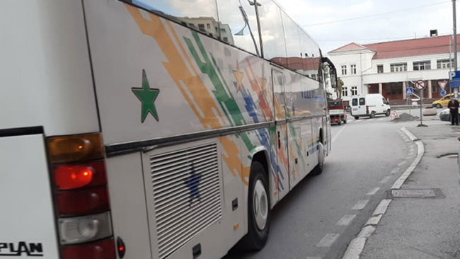 Kryetari Haziri kërkon nga Qeveria që t’ua përmbush kërkesat transportuesve publik