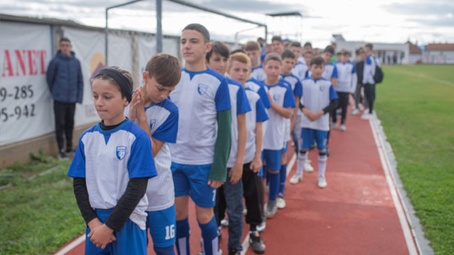 Shpërblehen me kupa dhe medalje grupmoshat e KF Dardana, kampionët U13-Fatosët dhe nënkampionët U17-Kadetët