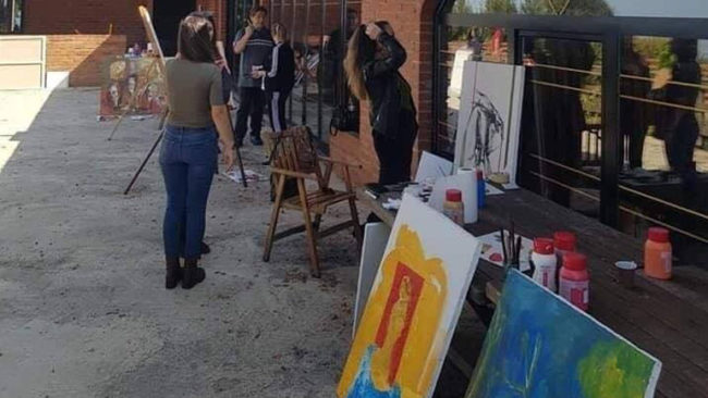 Vitia Colony of Arts 2020 bëri bashkë artistë nga vendet e ndryshme të Kosovës