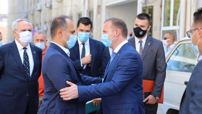 Maqedonia e Veriut hap kufijtë për Kosovën pa pasur nevojë për teste PCR