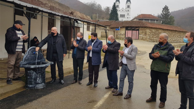 Fshati Letnicë u bë me ujë të pijshëm