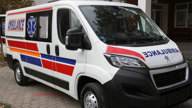 QKMF në Viti pajiset edhe me një autoambulancë, investim nga buxheti komunal