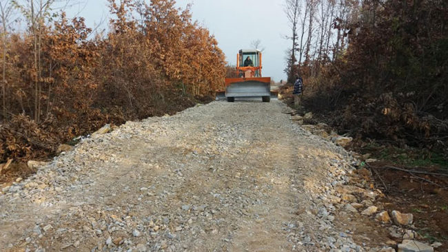 Komuna e Vitisë rehabiliton rrugën që lidhë fshatrat Vërban e Begracë