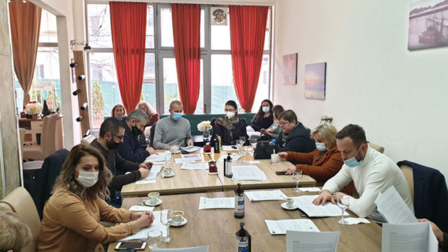 Dardanapress ka prezantuar raportin e Monitorimit të Prokurimit Publik në Kamenicë