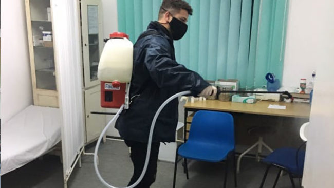 Përfundon dezinfektimi i disa institucioneve në Kamenicë