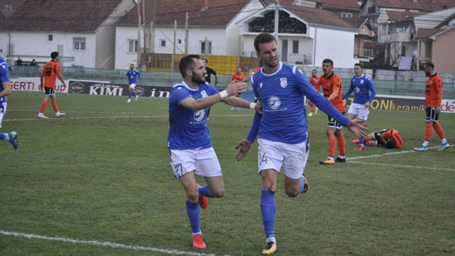 Drita gjunjëzoi Ballkanin, tani bardh e kaltërtit kryesojnë tabelën