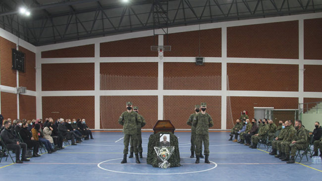 FSK-ja bënë homazhe për kolonel Gyrner Muratin