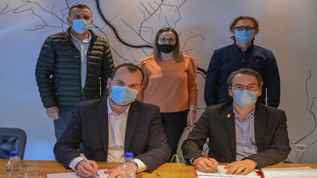 Komuna e Kamenicës dhe Caritasi Zviceran nënshkruajnë marrëveshje bashkëpunimi