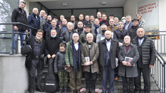 Shënohet 40-vjetori i revistës “Horizonti”, vlerësohet shkollë e enigmatikës