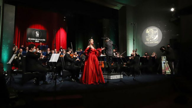 Filharmonia e Kosovës nderon “Flakën e Janarit 2021”