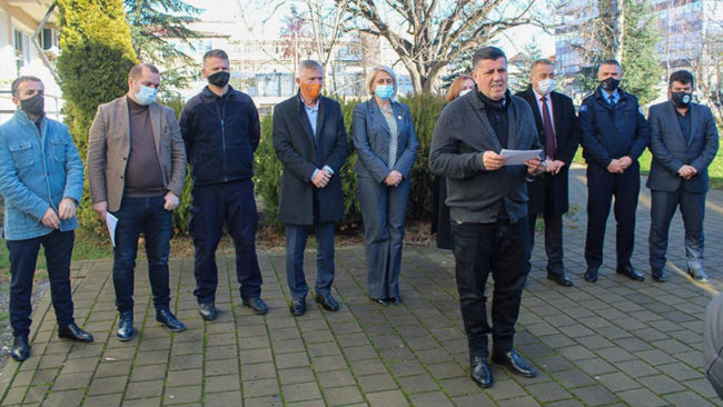 Komiteti i Gjilanit apelon qytetarët dhe subjektet afariste që t’i respktojnë vendimet shtetërore për ruajtjen e shëndetit publik