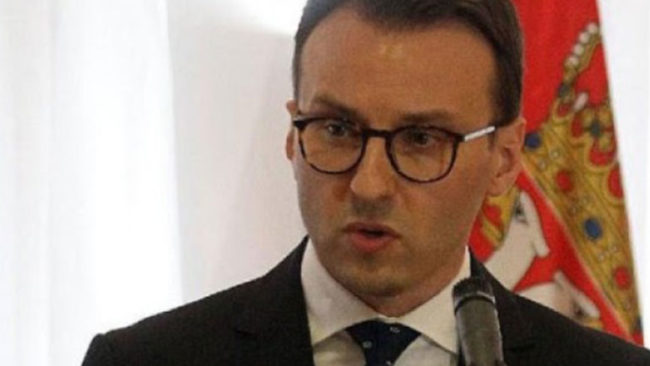 Zyrtarit serb Petar Petkoviq i është ndaluar hyrja në Kosovë