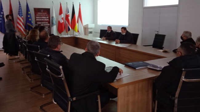 Komuna e Vitisë dhe Kolegji UBT vazhdojnë punën në hartimin e ri të Planit Zhvillimor Komunal