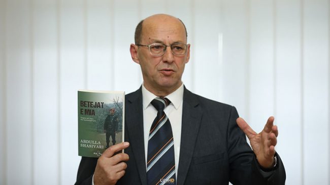 Promovohet libri “Betejat e mia” i autorit Abdulla Shasivari
