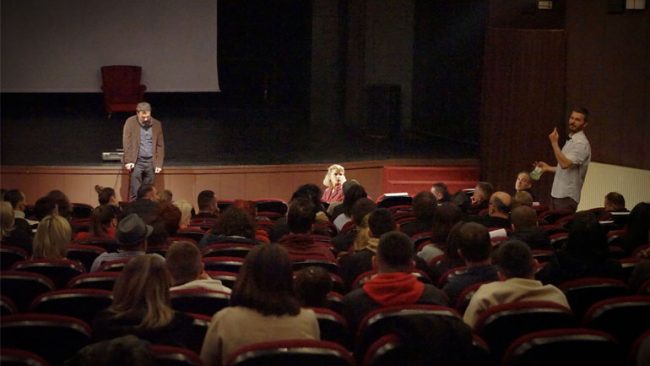 “Thyerja”, dramë psikologjike e personazhit deri në vetëvrasje