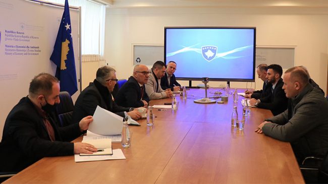 Ministri Nitaj takoi menaxhmentin dhe Bordin e Trepçës