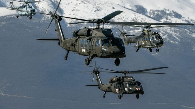 Ushtrime të KFOR-it me helikopterë