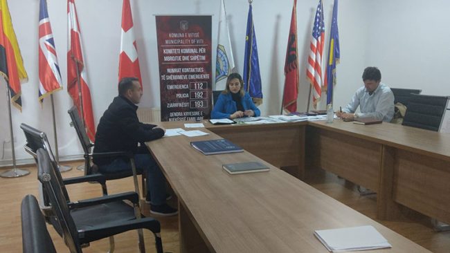 Diskutohet për efikasitetin e shërbimeve komunale gjatë pandemisë