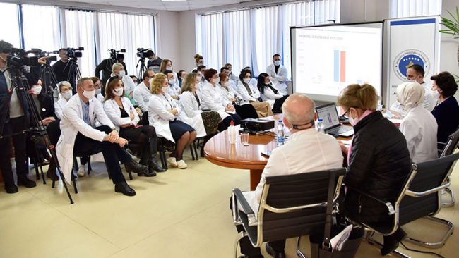 Në Klinikën e Onkologjisë të QKUK-së është shënuar Dita Botërore kundër kancerit