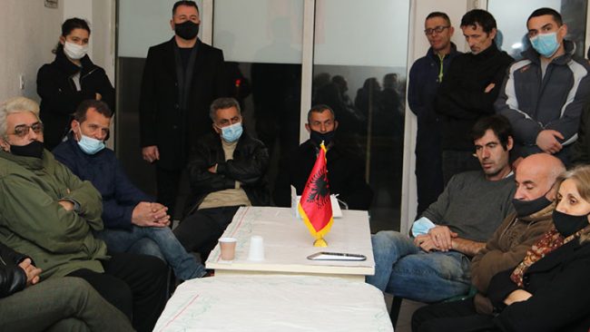 Vetëvendosje: Livoçi i Poshtëm i vendosur për ndryshim