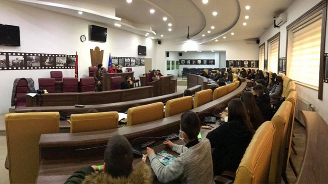 Asambleja e fëmijëve në Gjilan zgjedh kryesinë e re