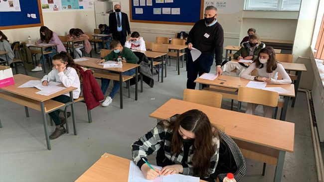 Në regjionin e Gjilanit u mbajt me sukses Gara Ndërkombëtare e Matematikës  “Kenguri pa kufi”