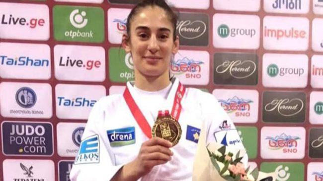 Nora Gjakova e artë në Grand Slamin e Tbilisit