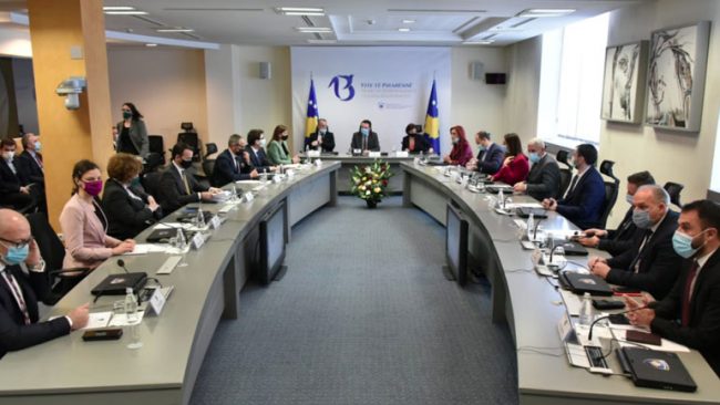 Sekretari Blinken uron kryeministrin Kurti: Do ta keni përkrahjen e plotë të SHBA-së