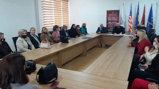 Organizohet pritje për zyrtaret komunale e udhëheqëset e institucioneve me rastin e 8 Marsit
