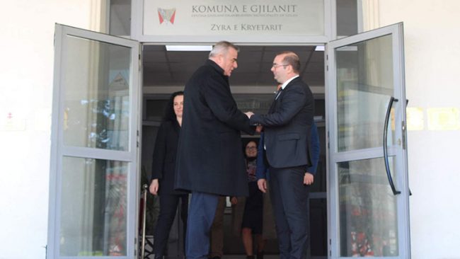 Arbër Ismajli dhe Gëzim Hajdinagaj konfirmojnë se turizmi është industria më e fuqishme e zhvillimit