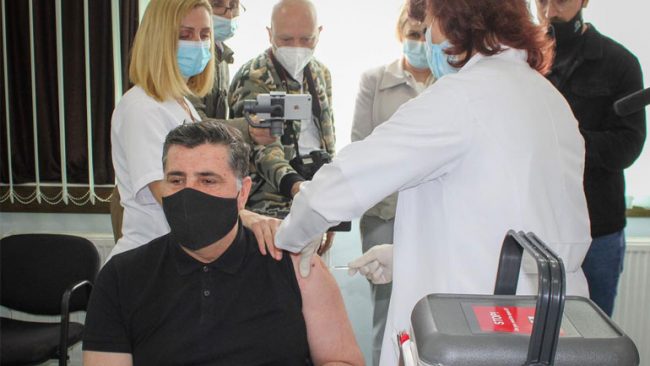 Numri i të vaksinuarve në Gjilan ka arritur në 17 mijë e 697