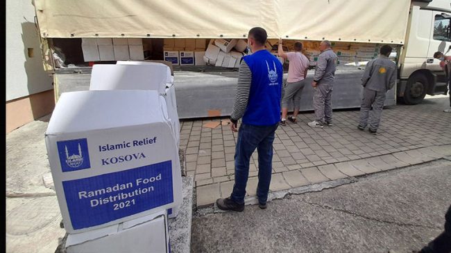 Gjilani pranon 200 pako ushqimore nga shoqata “Islamic Relief Kosova”